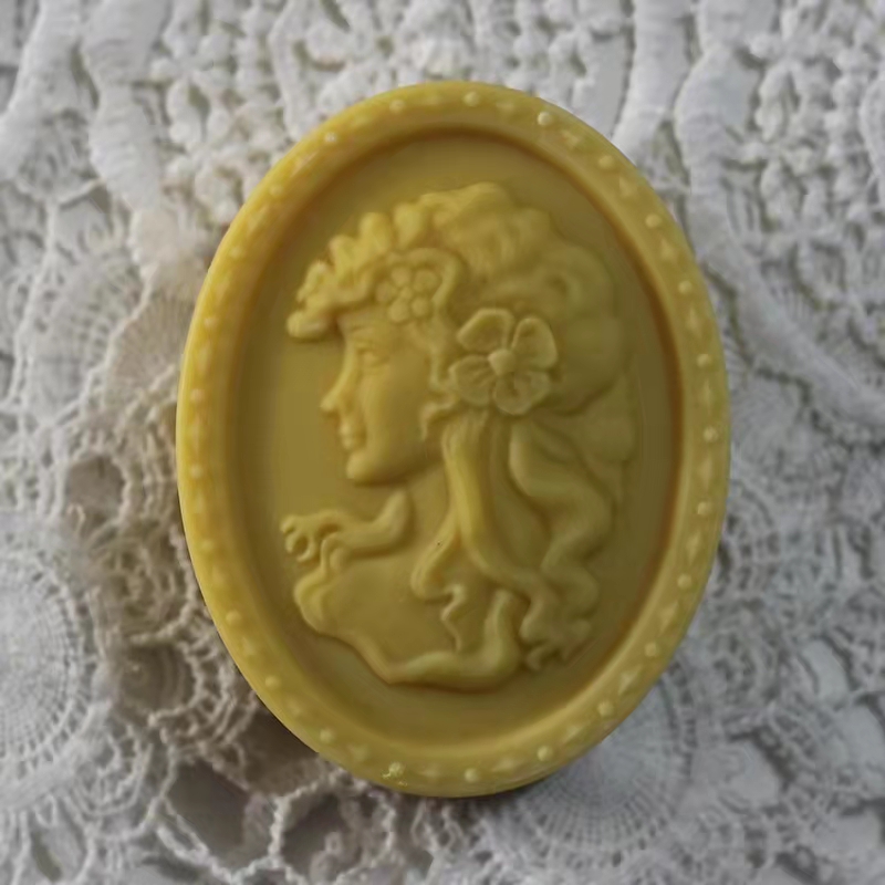 Queen Soap Mold for Soap Makin - Candle. Queen review and price