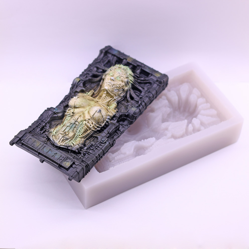 Alien Queen Silicone Molds for - Candle. Queen review and price